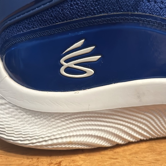 Under Armour Curry Flow 8 - Picture 4 of 4